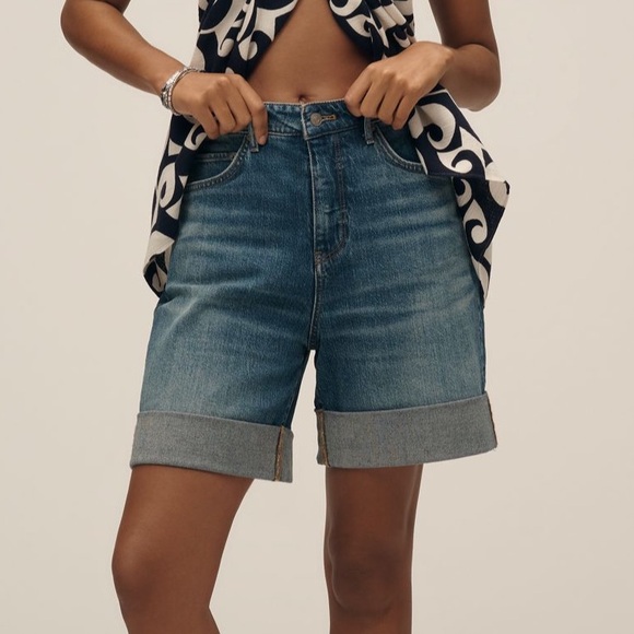 Anthropologie Pilcro wide-leg relaxed cuffed denim Bermuda shorts - Picture 1 of 7